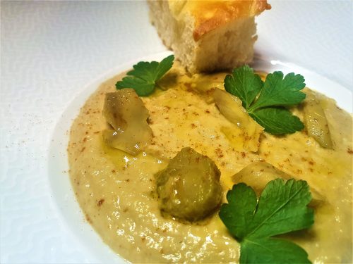 Hummus di ceci e carciofi