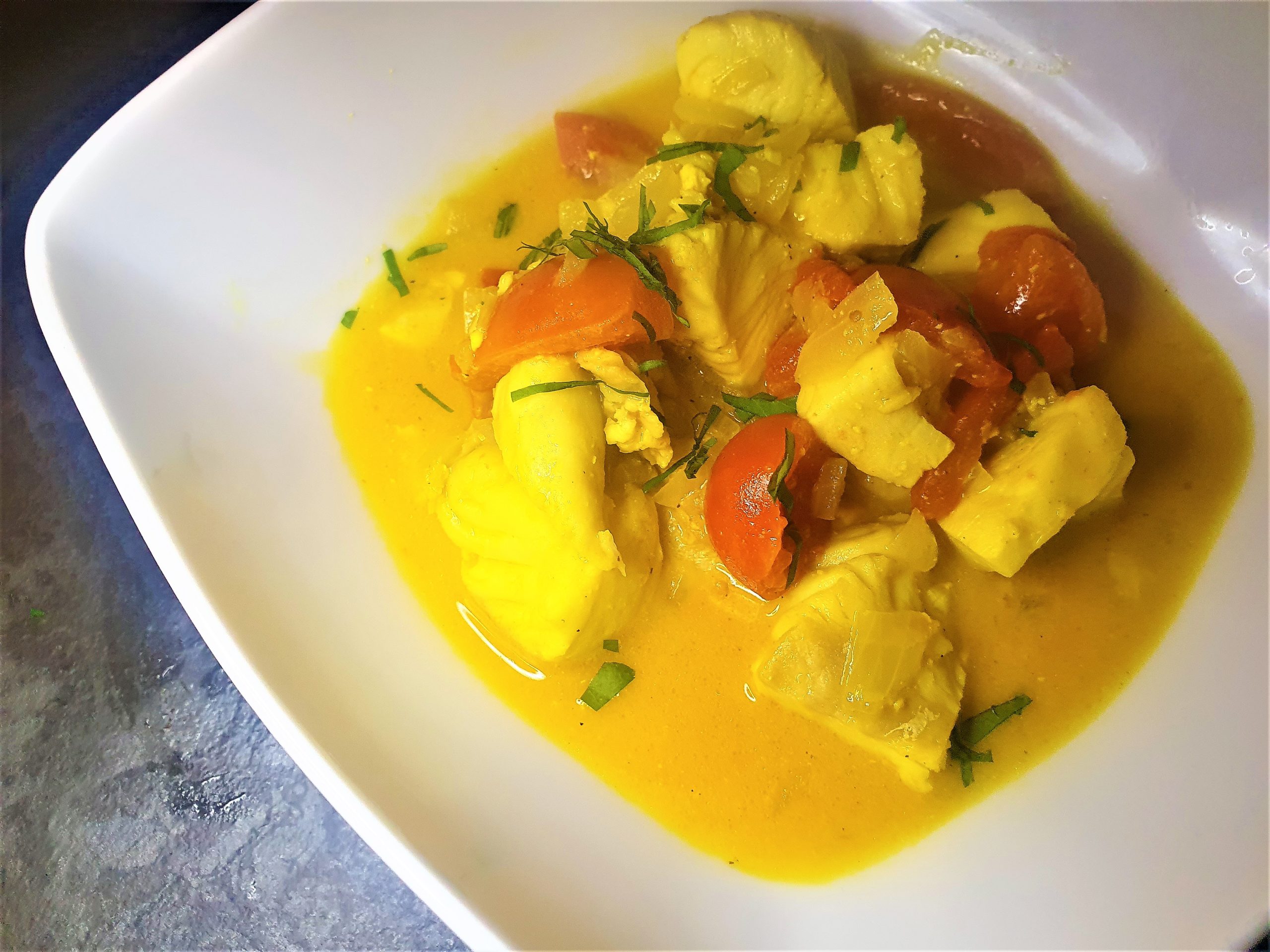 Persico al curry con yogurt
